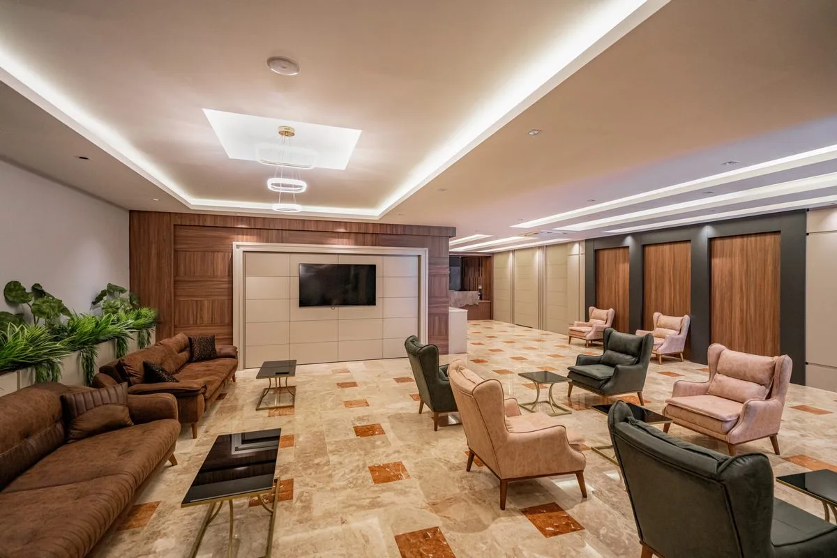 Riversea Suite & Hotel Modern ve Lüks Lobi Alanı
